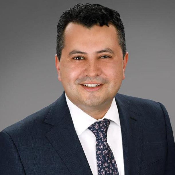 Dr. Harvey Castro